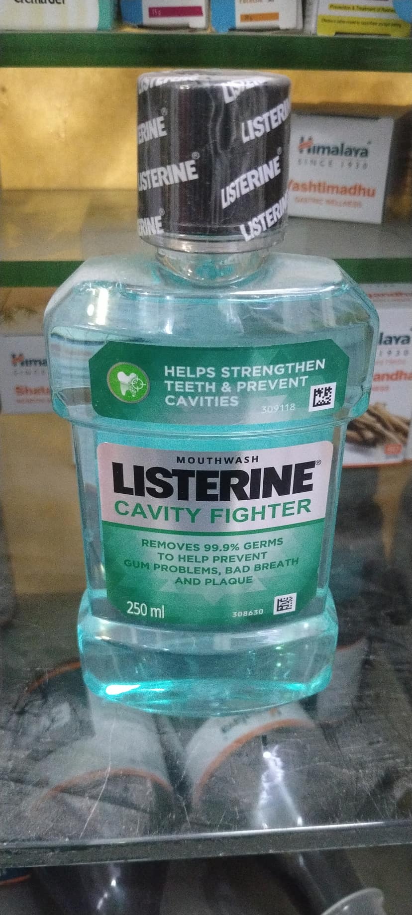 Listerine mouthwash Cavity fighter
