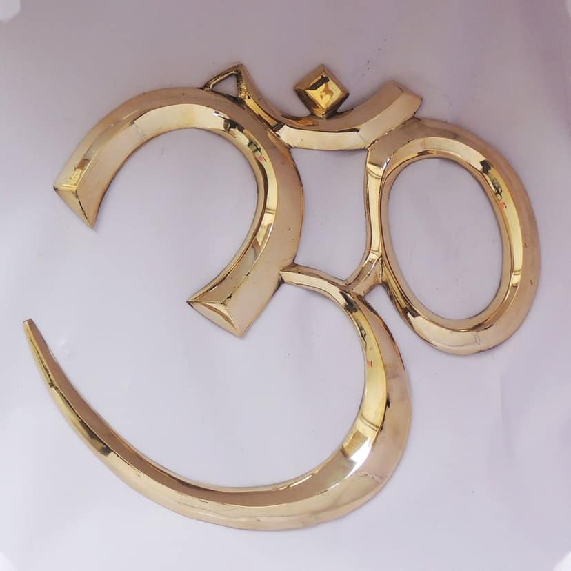 Brass Showpiece Wall Hanging Om, Height : 14 Inch (FMAS657 G) view 2