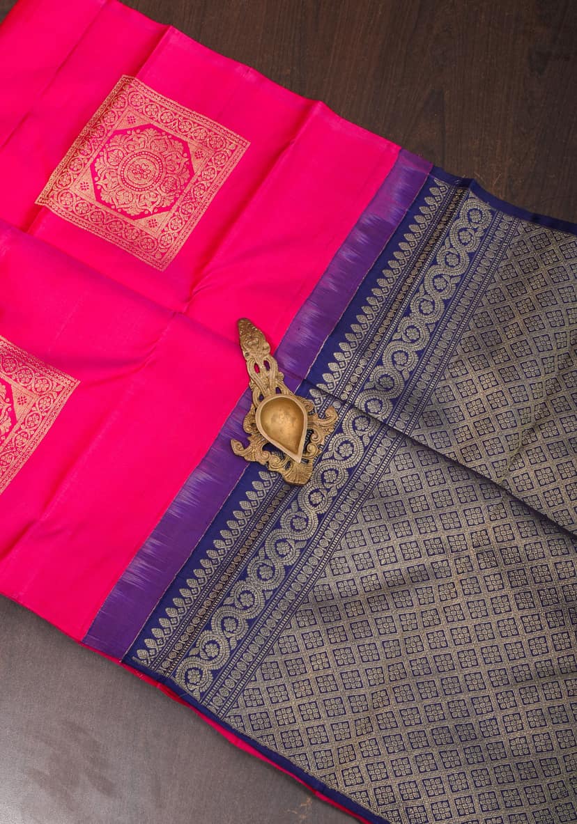 Hot Pink Borderless Kanjivaram Soft Silk Saree with Square Motifs and contrast Pallu| SILK MARK CERTIFIED view 6