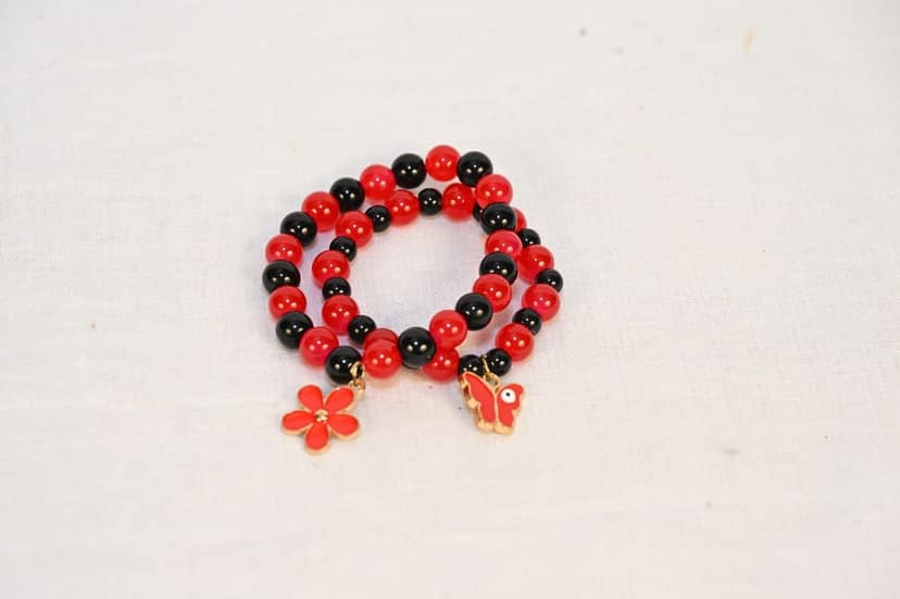 Red and black beaded charm bracelet view 3