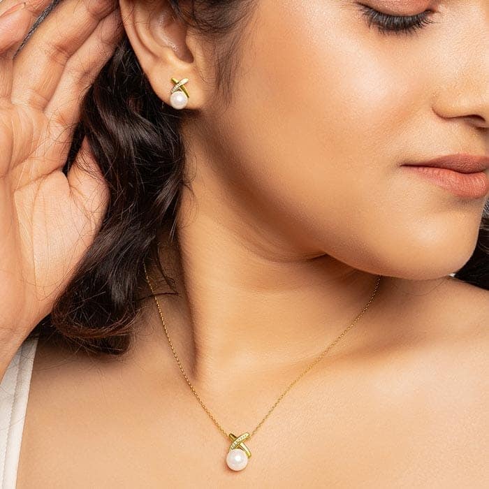 18k Gold Plated Silver Enchanted Pearl Necklace Set view 2