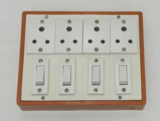 6A 4 Sockets (3 Pin Socket) & 4 Switch (Square) Extension Box with 6A Plug & 25m Wire