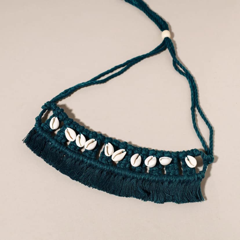 Green Thread & Seashell Handmade Macrame Choker view 3