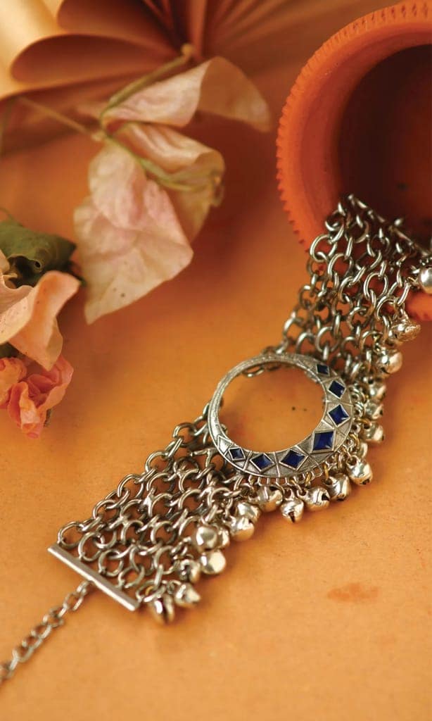 Chaand Bracelet view 2