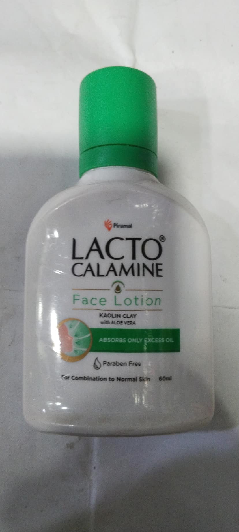 Lacto Calamine Face lotion Kaolin clay