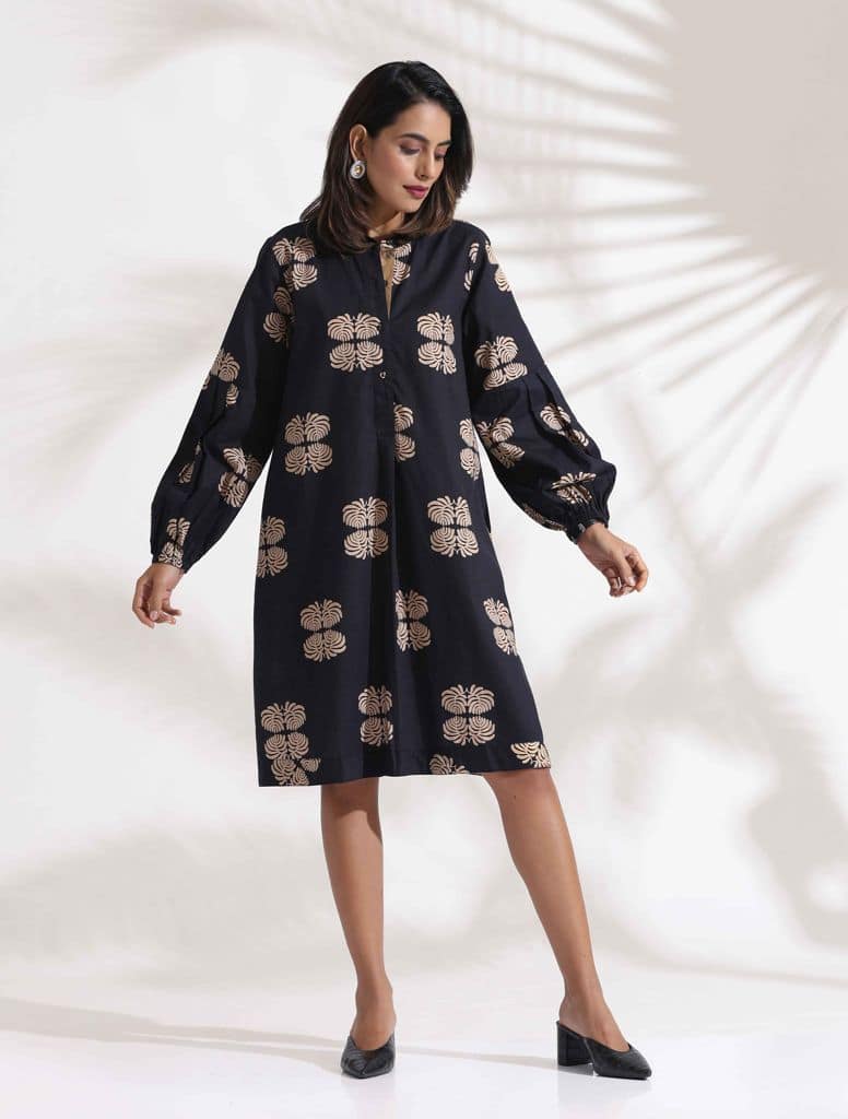 trueBrowns Black Cotton Print Short Dress - Black (XS)