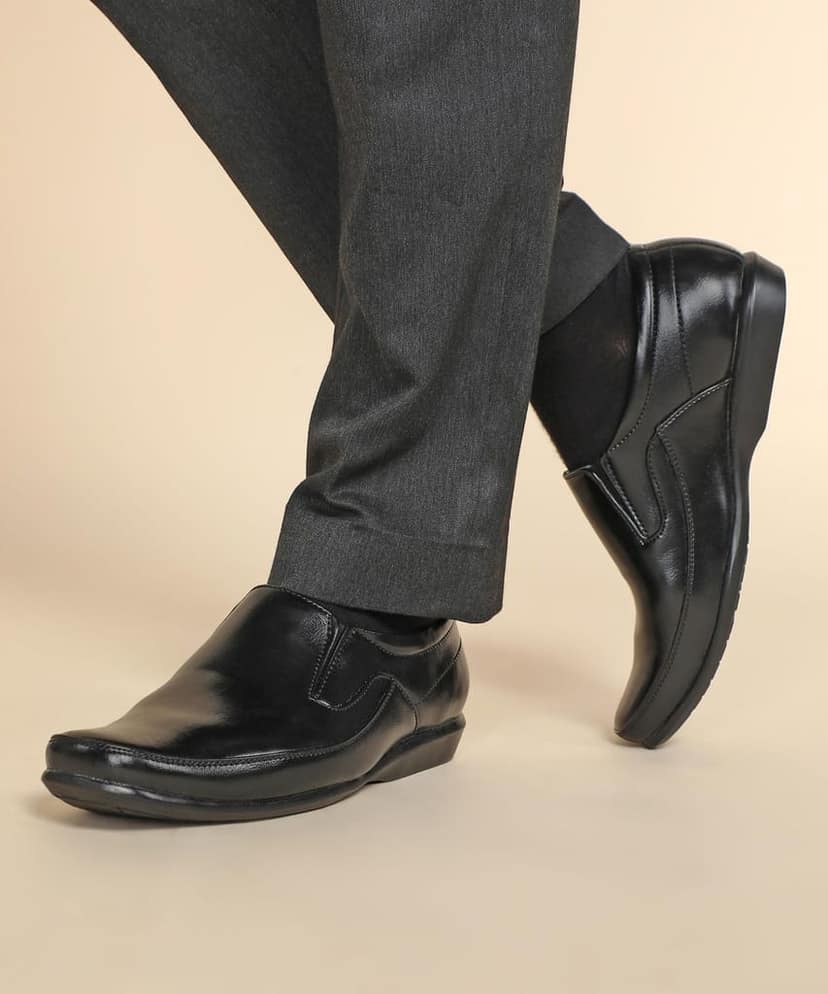 Stylish & Comfortable Cushioned Oxfords view 2