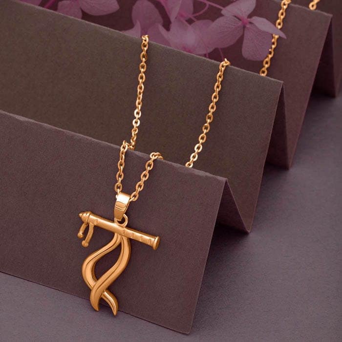 Rose Gold Baasuri Pendant with Chain view 3
