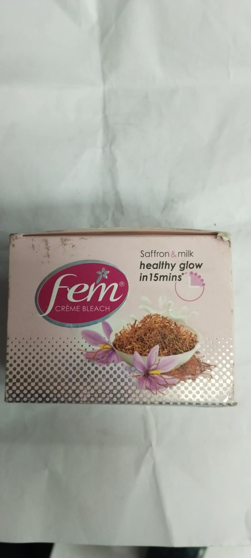 Fem Crème bleach Saffron & milk Healthy glow In 15mins