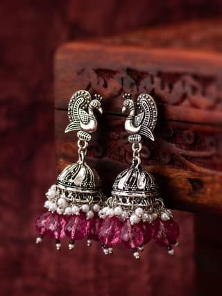 Morison Golden Star Earrings Twinkle with Timeless Beauty