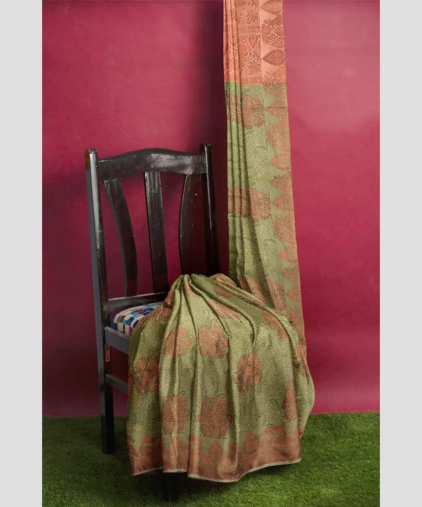 Pickle Green Color Soft Silk Saree With Unstitched Blouse view 5