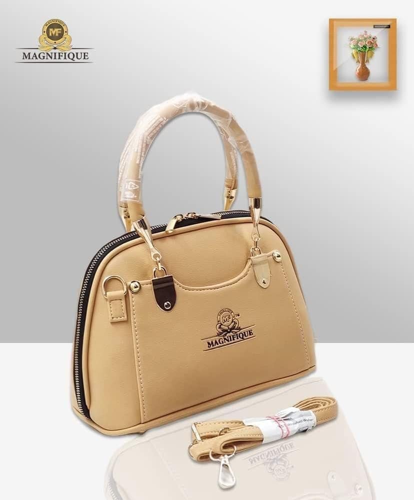Magnifique Women's Hand/Sling/Side Bag/purse Polyurethane Western (Clear) view 2
