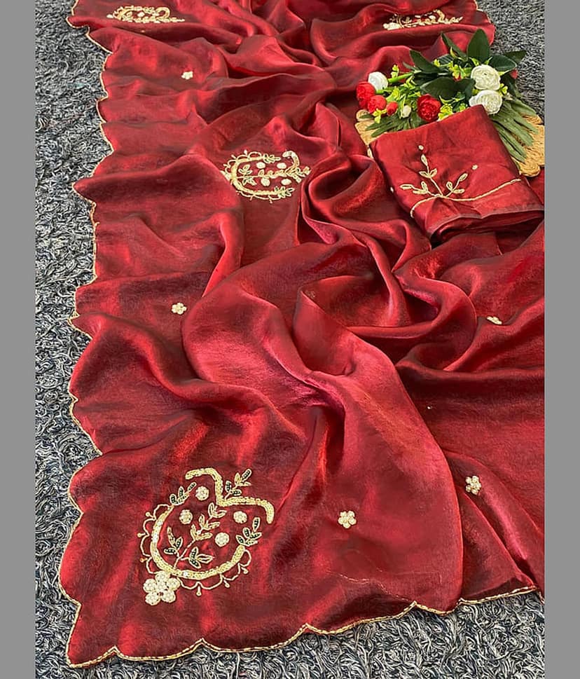 ofline selection Satin Solid Regular Saree With Unstitched Blouse Piece ( Red )