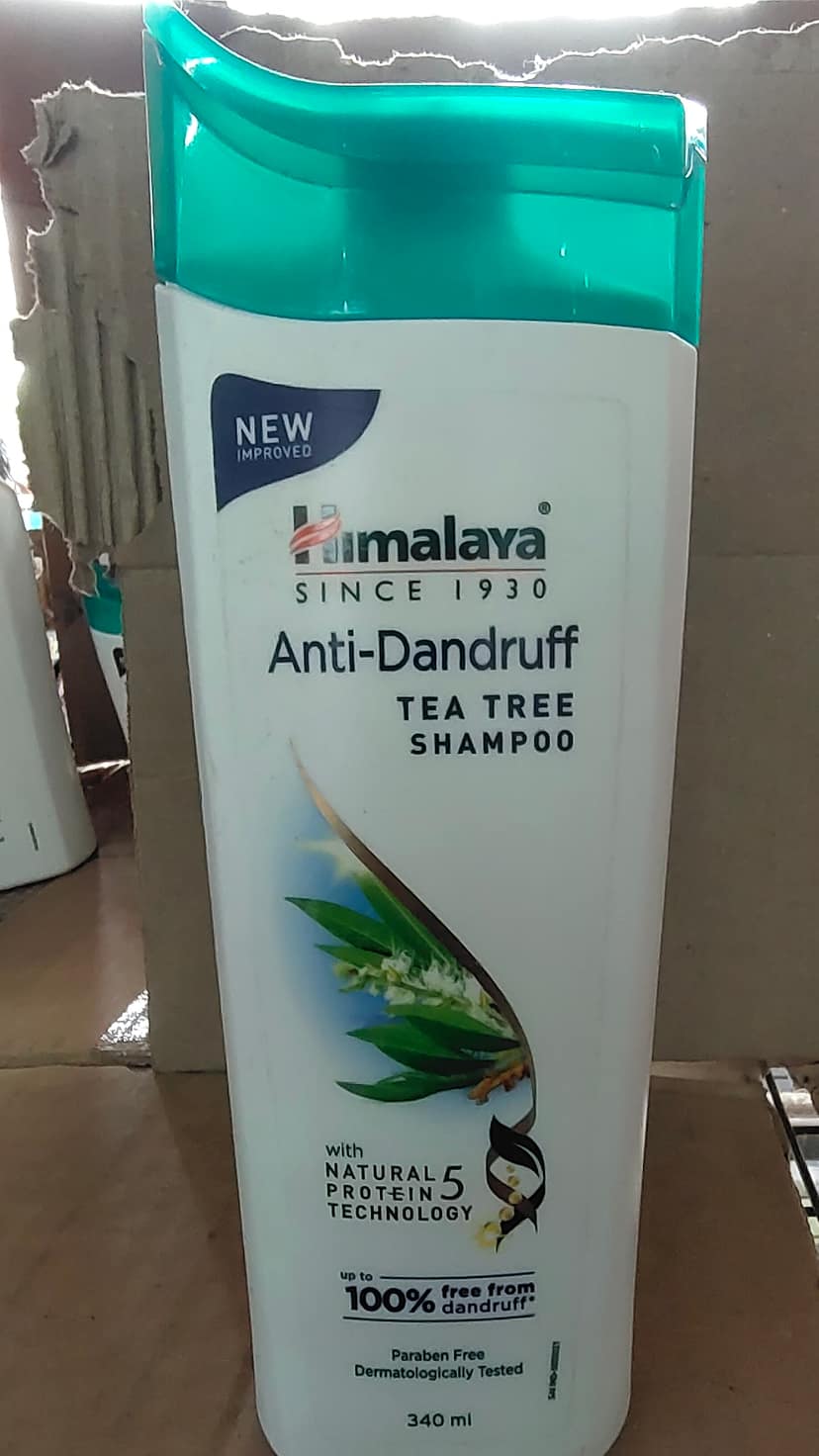 Himalaya anti dandruff tea tree shampoo