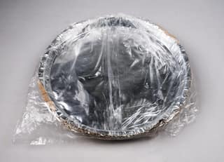 100 Pack - 9 Inch Silver Aluminum Foil Plates - Disposable Tin Foil Pans - Round Metal Food Serving Dish Trays