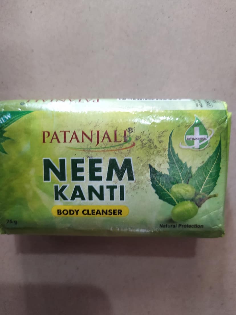 Body cleanser Patanjali Neem kanti