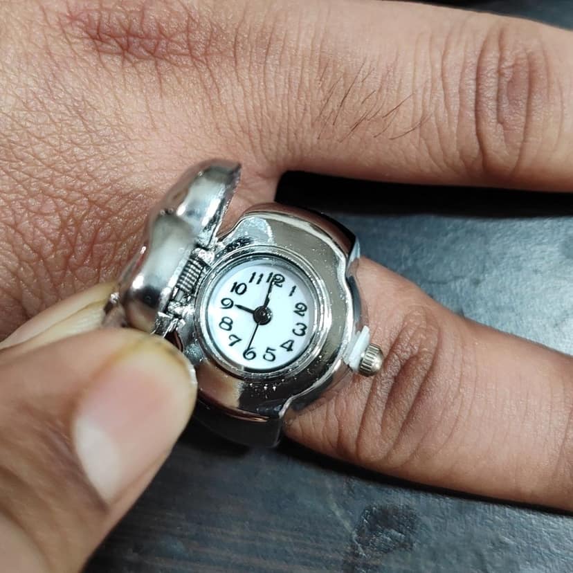 YAKH Chrome Skull (Red Eyes) Ring Watch view 3