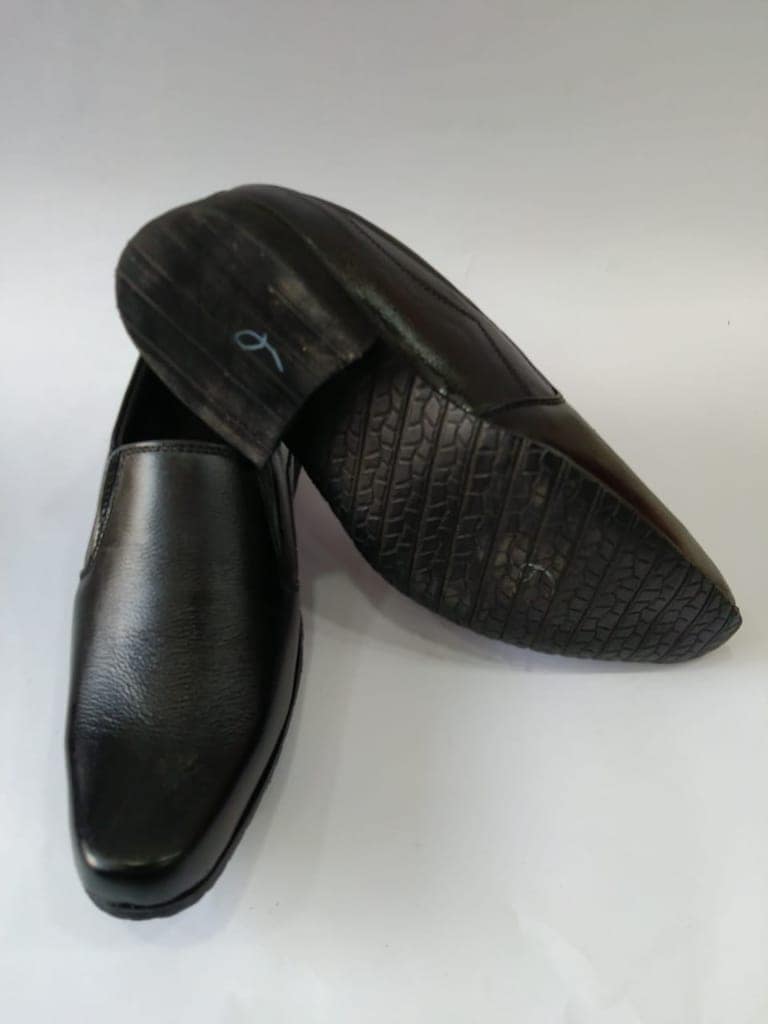 Men's Black Slip-On Formal Shoes view 2