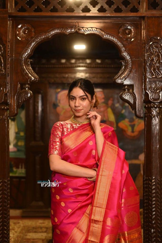 ROYAL WEAVE! Authentic Pure Silk Handloom Bestseller Royal Pink Maharani Paithani With Exclusive Maharani Pallu view 4