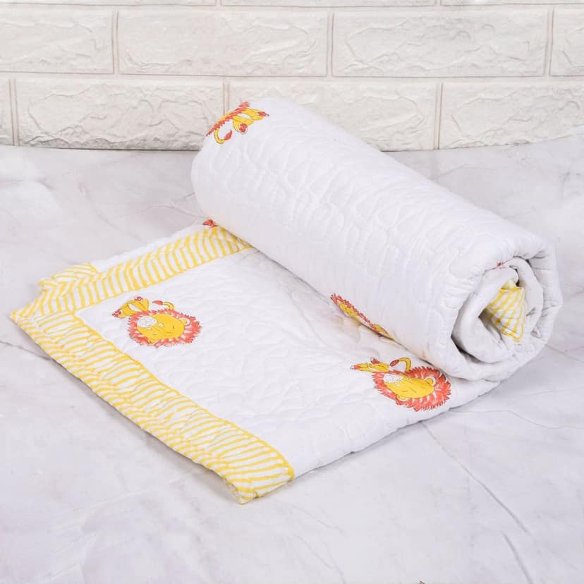 Hand Block Printed Cotton Baby Quilted blanket (light Rajai) – Quilted, 60x40 inches (100x150 cm) Yellow Lion view 2