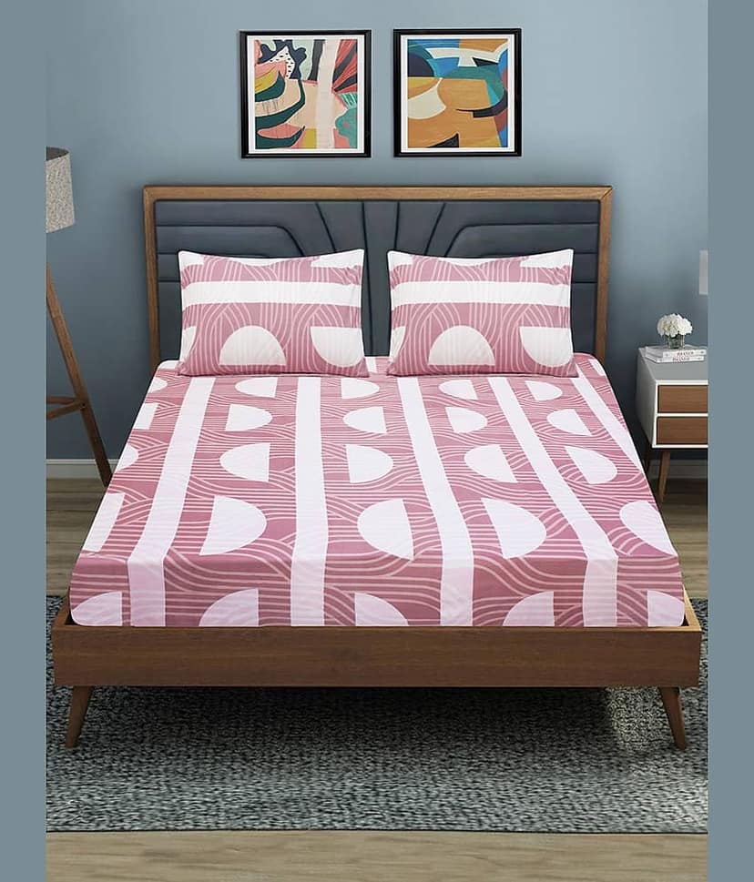 Home Candy Microfibre Geometric 1 Bedsheet with 2 Pillow Covers - Mauve view 2