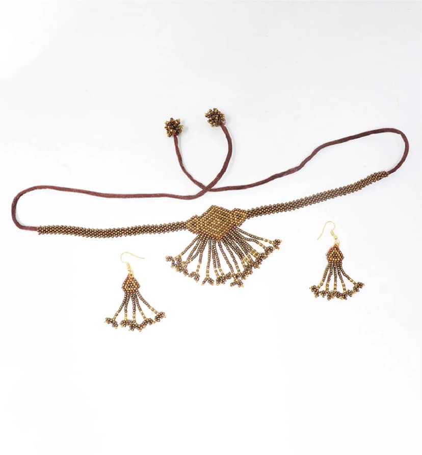 Handcrafted Geometric Beaded Choker Necklace Set with Earrings view 4