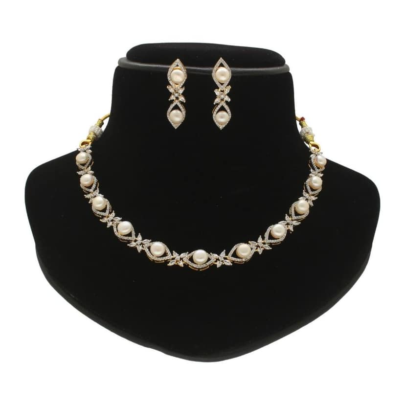 The Eldric Charm Pearl Necklace Set view 2