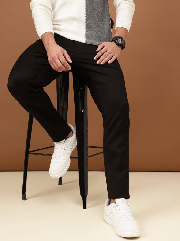 Richlook Men Solid Black Slim Fit Jeans view 5