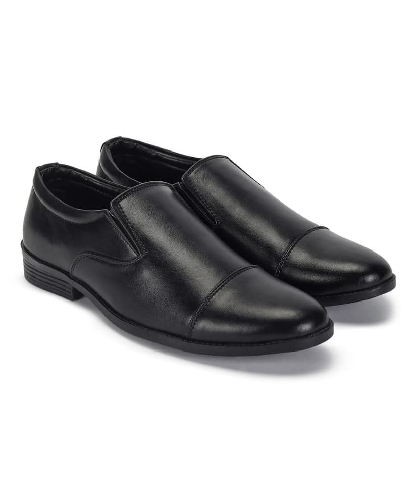 Paragon Men Formal Shoes | Smart & Sleek Design | Comfortable Sole with Cushioning | Daily & Occasion Wear view 3