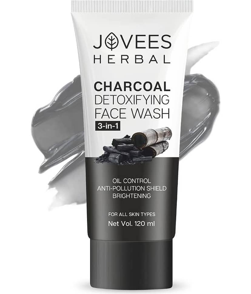 Jovees Herbal Activated Charcoal Detoxifying Face Wash For Deep Cleaning, 120ml, (Pack of 1)