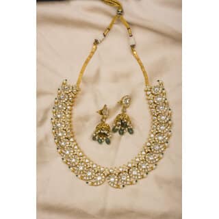 Antique Jadau White Stone Studded Necklace Set