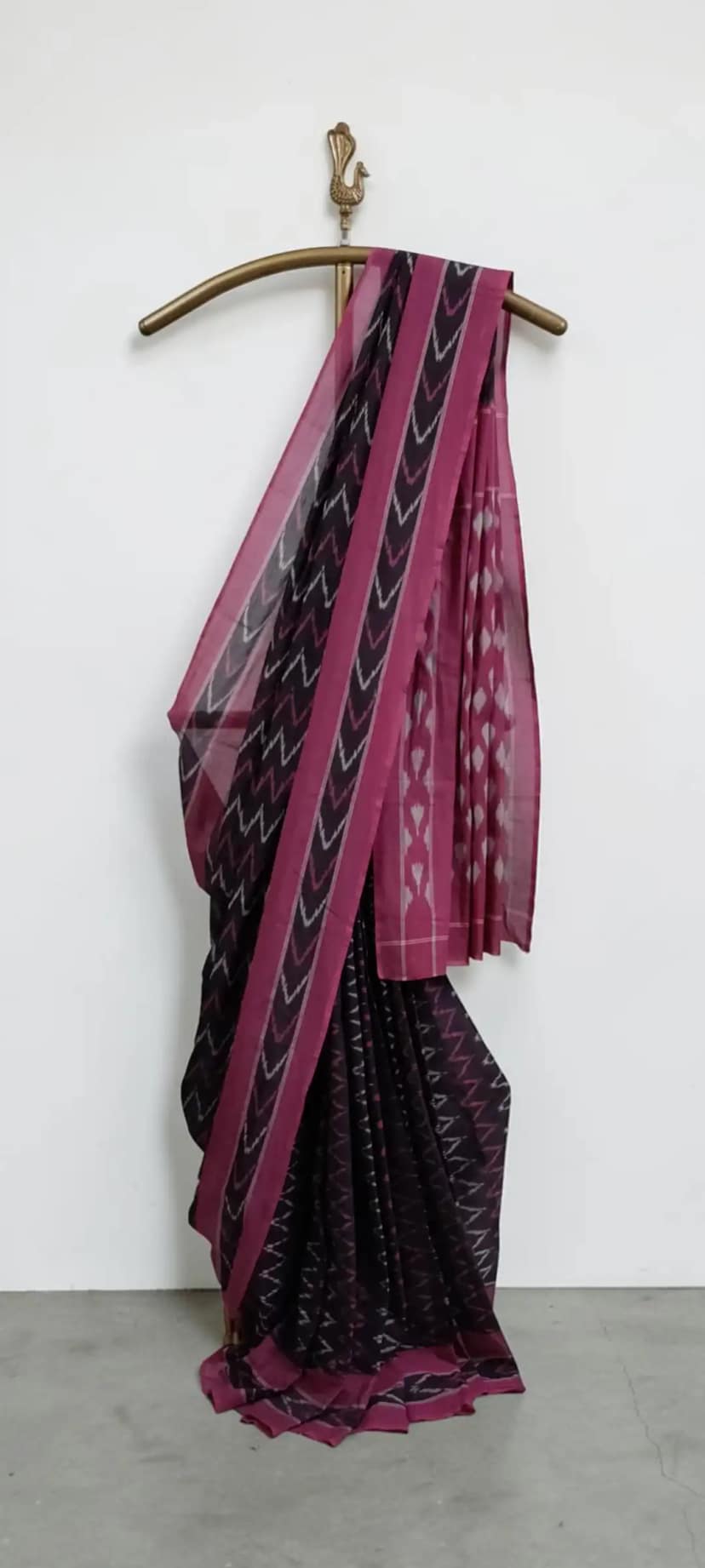 Magenta Pochampally Cotton Saree with Temple Border and Ikat Motifs view 3