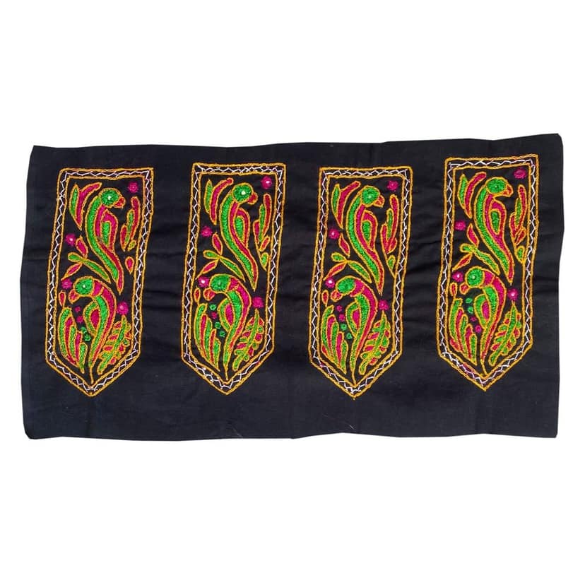Garvi Gurjari (A Gujarat Govt Enterprise) Cotton Multicolor Hand Embroidered Patch with Mirror Work (Per Piece )- GGCMEP33