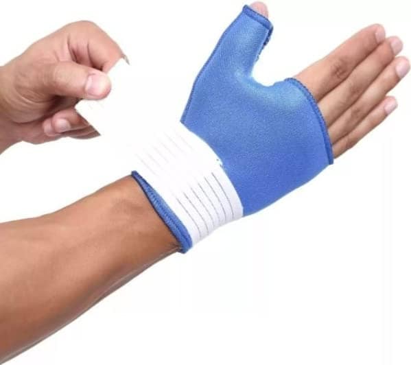 Ezyfit Neoprene Wrist/Thumb Support, Carpal Tunnel Syndrome, Minor Sprain, Arthritic Wrist/Thumb, Swelling - Small view 2