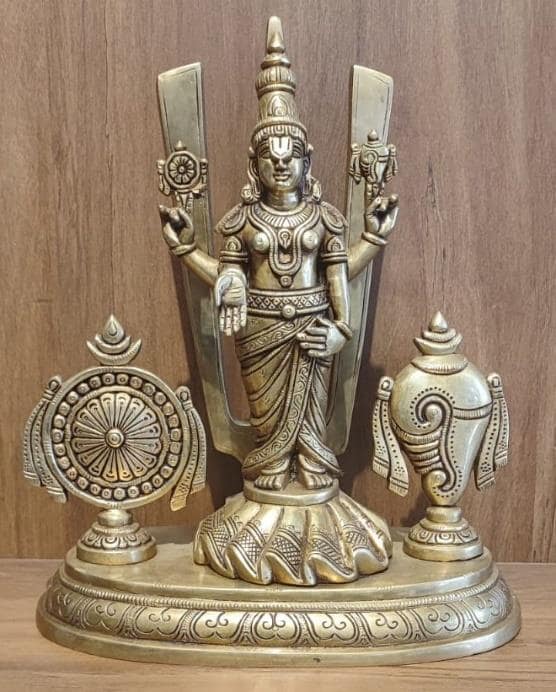 BRASS TIRUPATHI BALAJI WITH SHANKU CHAKRA NAMA