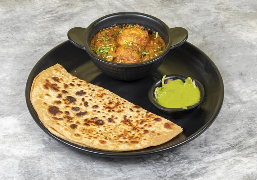1 Ghee Paratha With Egg Masala [2 Eggs]