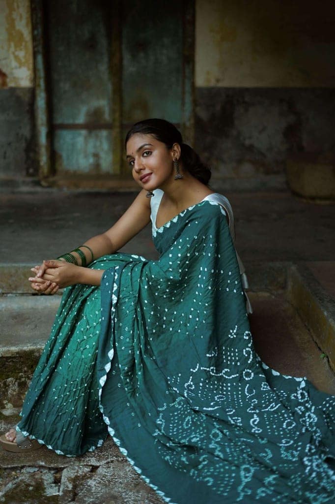 Boond - Bandhani green shaded Bandhani cotton saree view 5