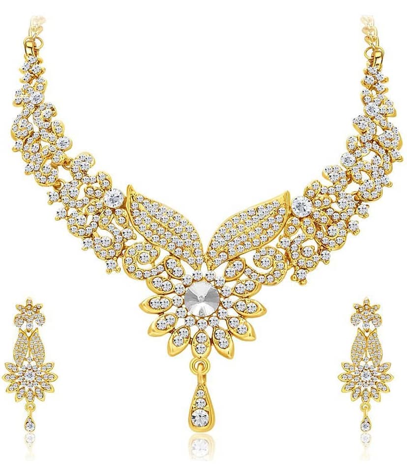 Sukkhi Alloy Golden Traditional Necklaces Set Choker
