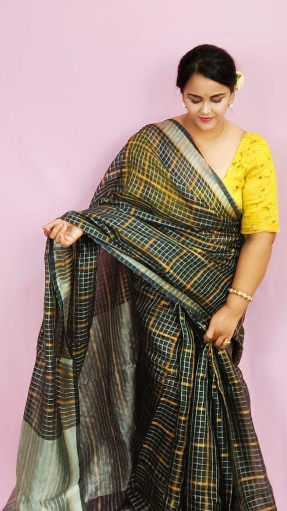 Pure Linen Check Design Handloom Black Saree with Running Blouse-5763 view 3