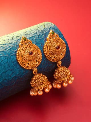 Morison Golden Leaf Earrings Natureâ€™s Elegance in Gold