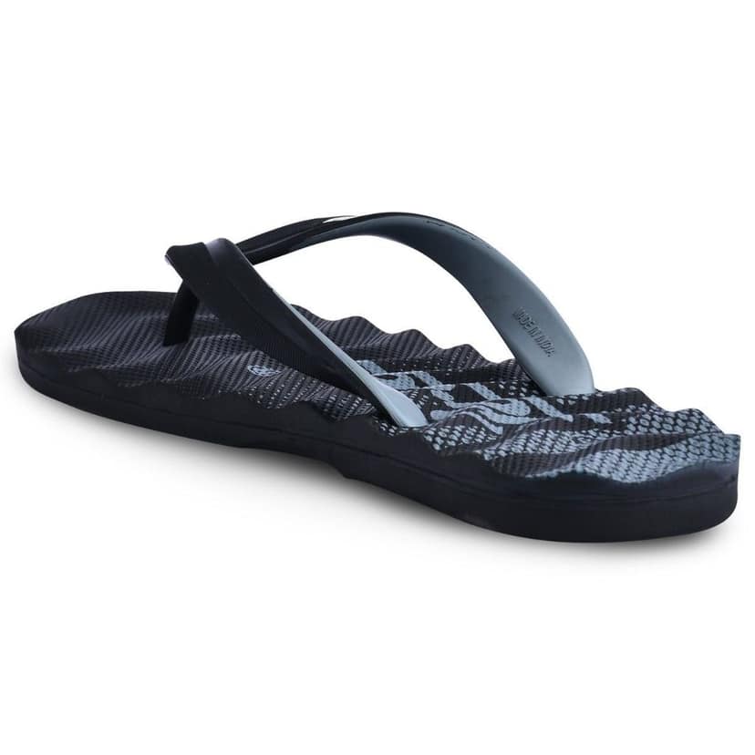 Paragon Lightweight Textured Black Casual Flip Flops for Men view 2