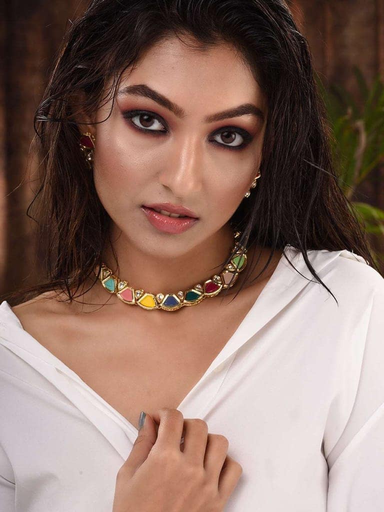 Gold Plated Multi Kundan studded modern Necklace Jewellery Set view 2