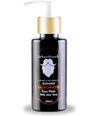 UrbanMooch - Lightening Face Wash For All Skin Type ( Pack of 1 )