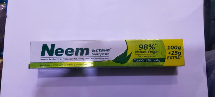 Neem Active Toothpaste Natural antibacterial protection for strong teeth and healthy gums Natural origin Pure vegetarian 100g