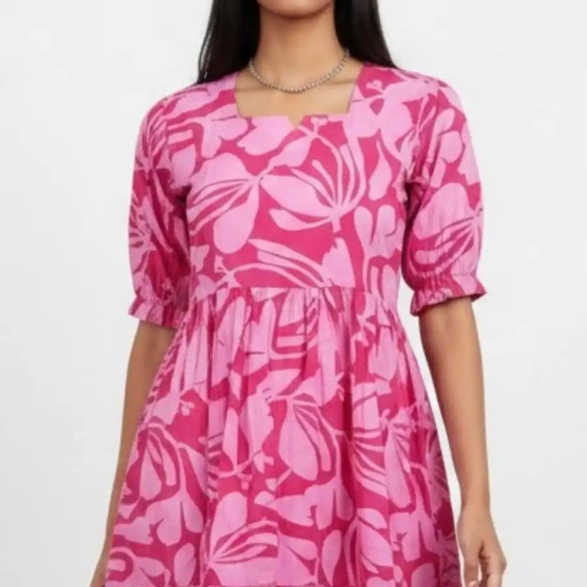 Baby Pink Floral Screen-Print Cotton Kurti for Daily and Work Wear view 4