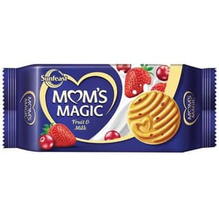 Sunfeast Moms Magic Fruit & Milk, 200gm
