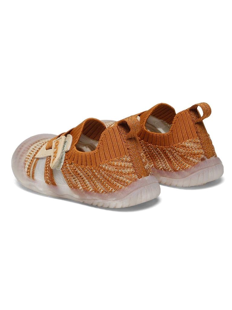 Smooth Toddlers' First Step Shoes - Brown (Unisex) view 6