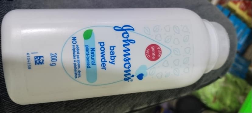 Johnson baby powder