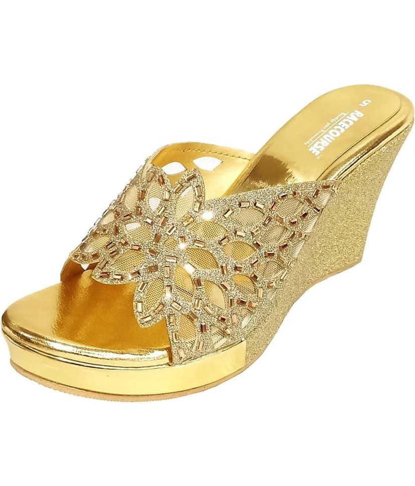 Racecourse - Gold Women's Slip On Heels view 2