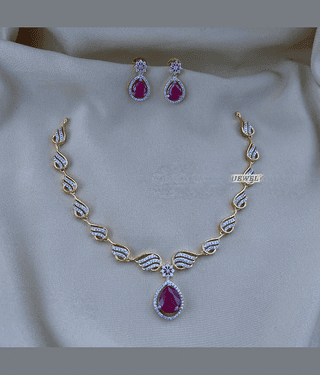 ROFARWORD Gold Brass Necklace Set ( Pack of 1 )